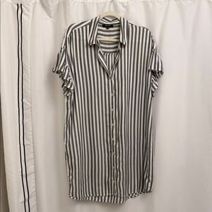 Madewell Gray and White Striped Shirt Dress